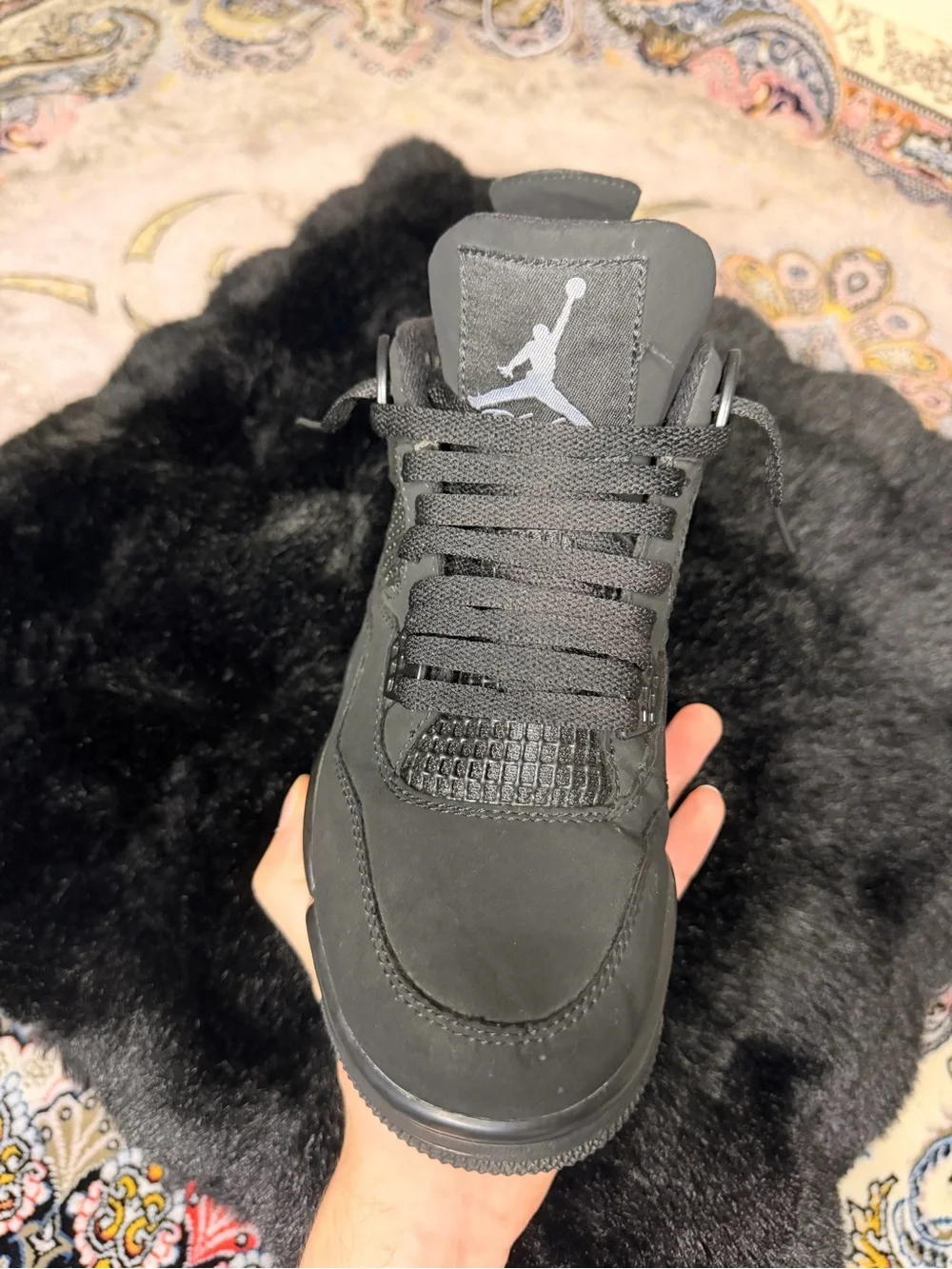 Jordan Black Men's Mid-Top Sneakers